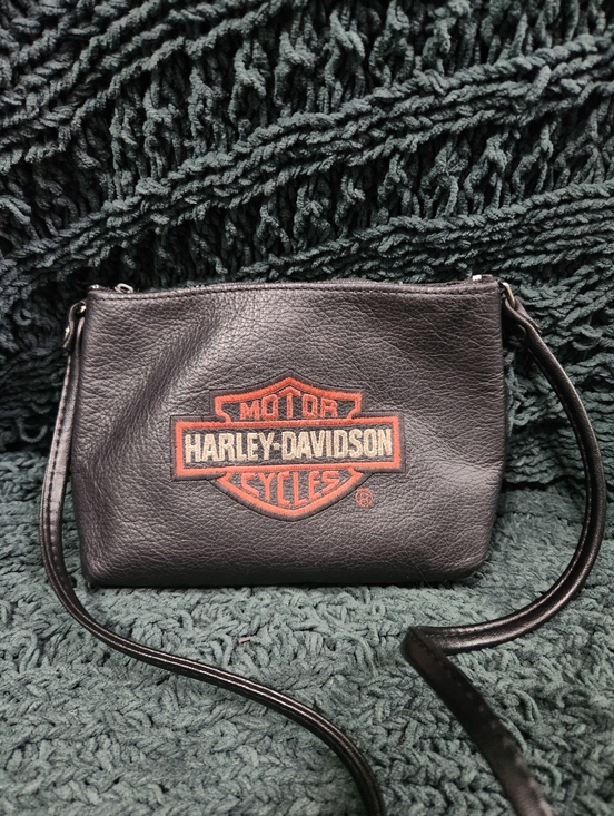Harley-Davidson Handbags - Harley-Davidson Black Leather Crossbody